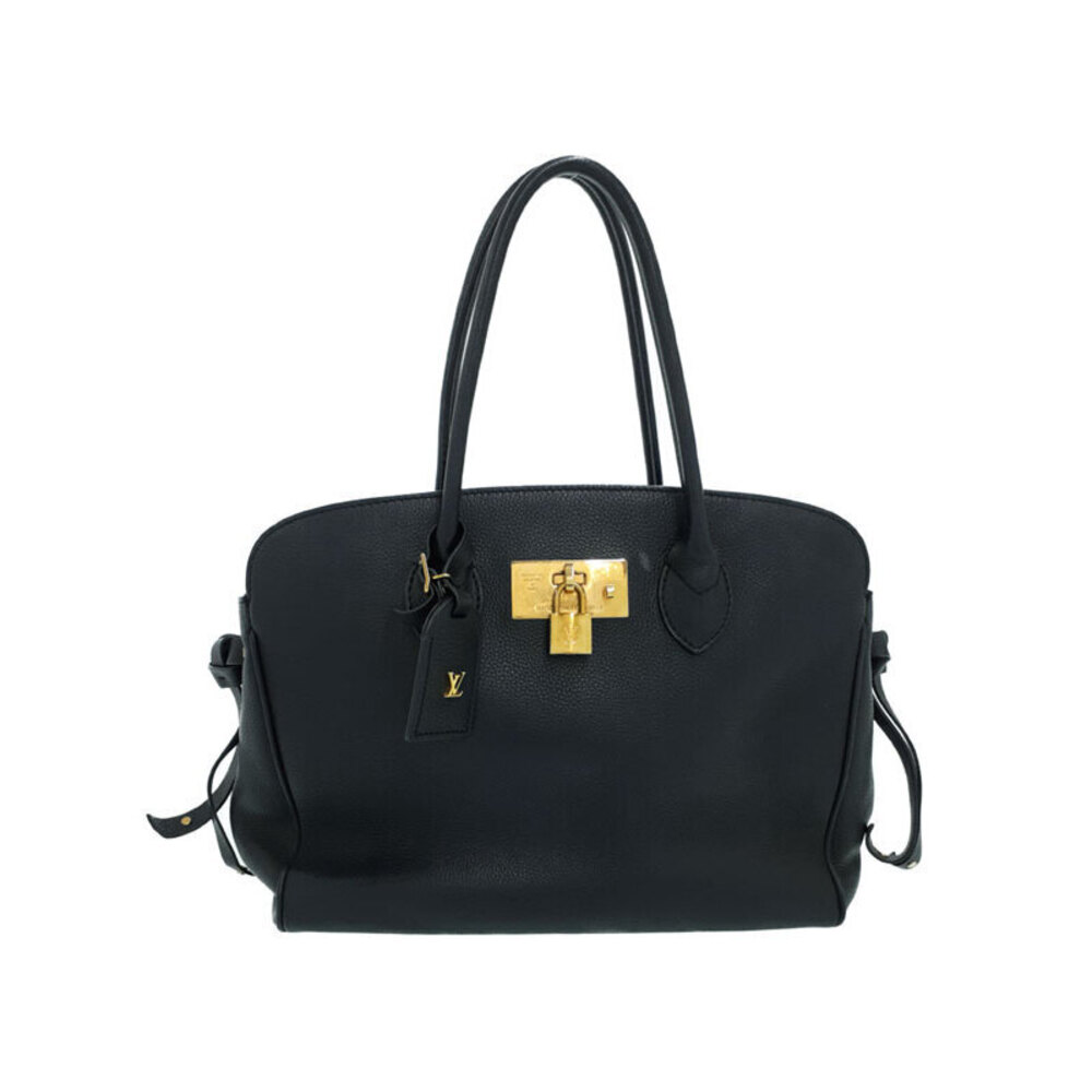 Louis Vuitton Milla bag black pebbled Veau Nuage leather